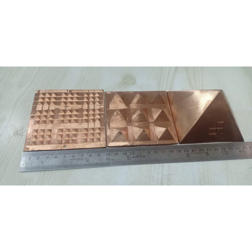 Copper Vastu Pyramid Set